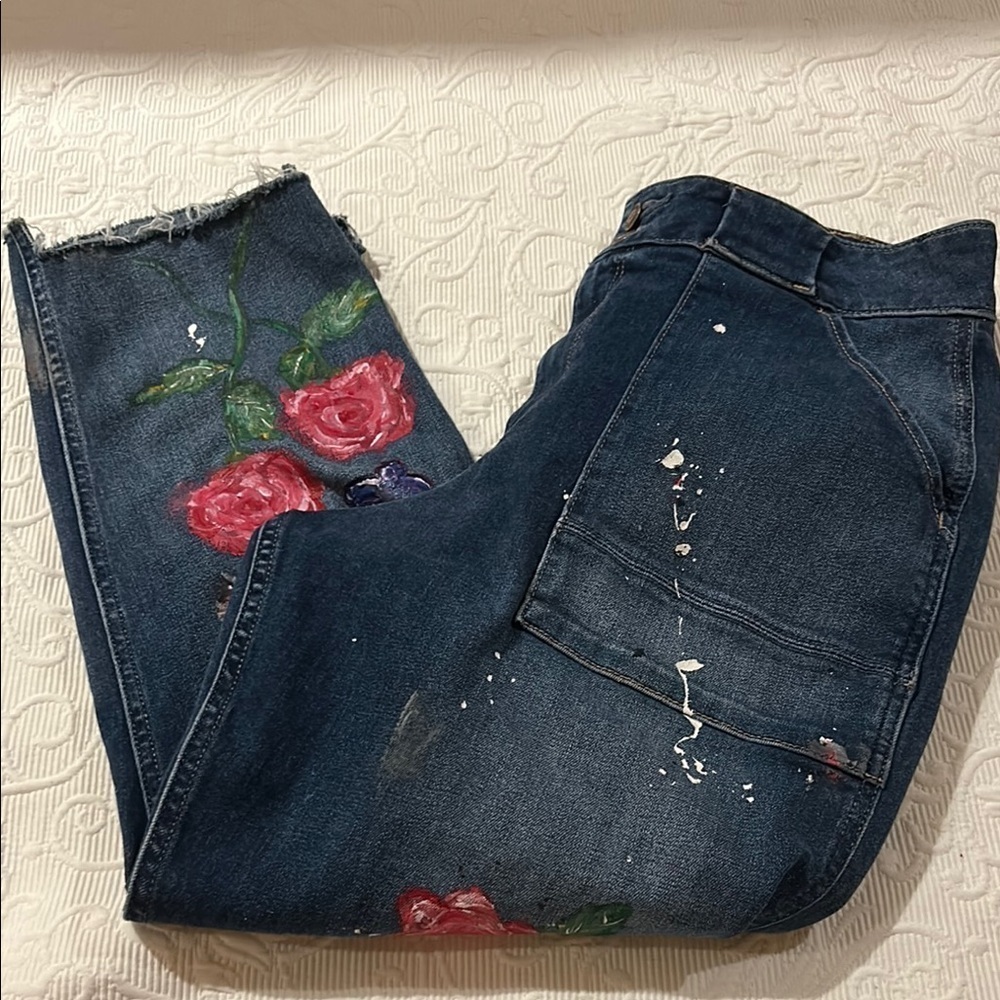 Hollister Dark Blue Ankle Cropped Jeans with Floral Painting. Size 15R/32